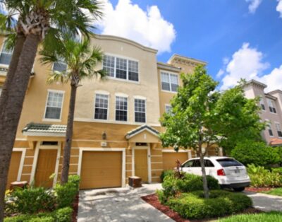 TH 33 Townhome 4 BED 3 BATH Near By Convention Center