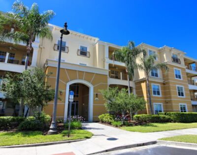 Shoreway 302 Vista Cay 3BR Condo Near By Convention Center